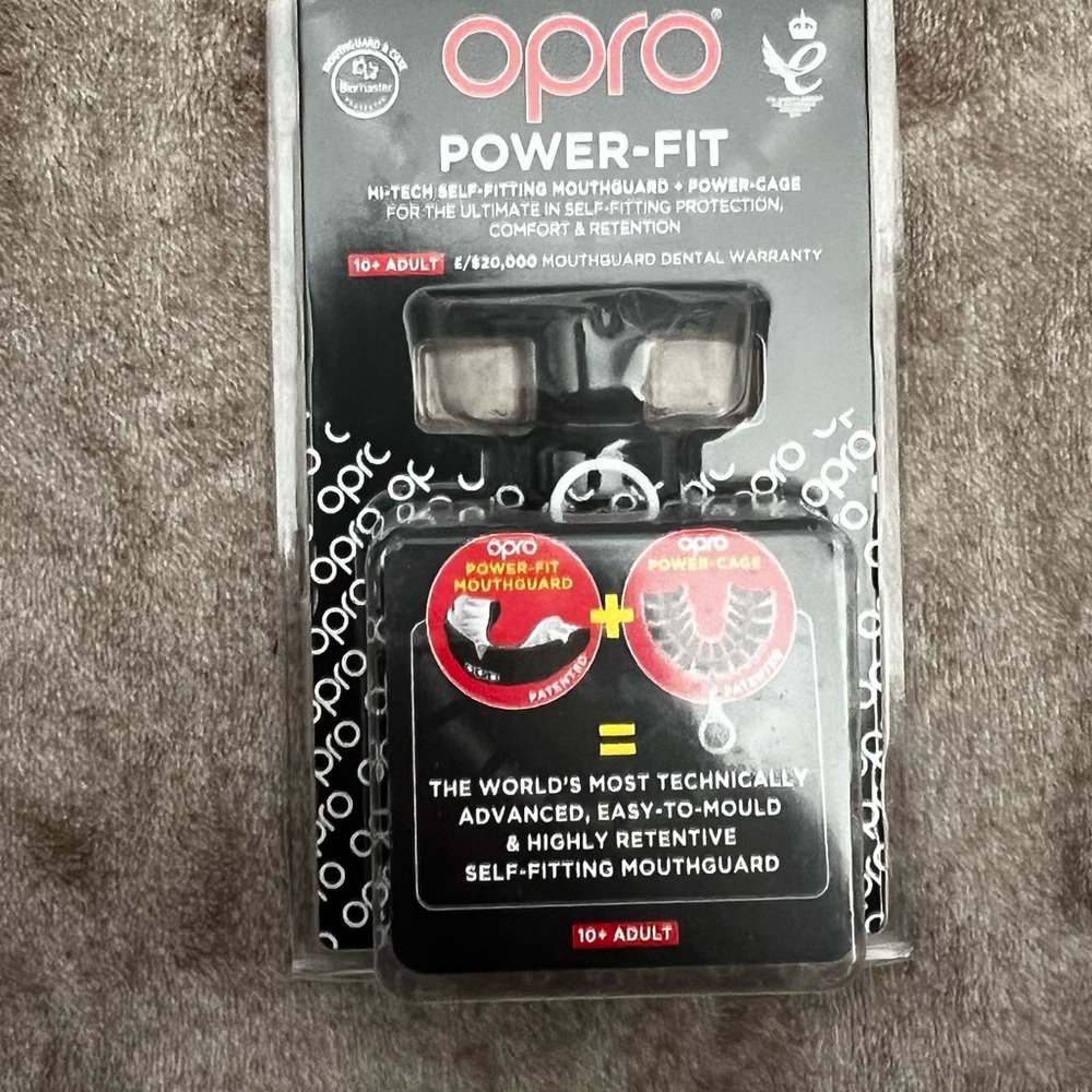 NWT | Opro | power fit mouth guard